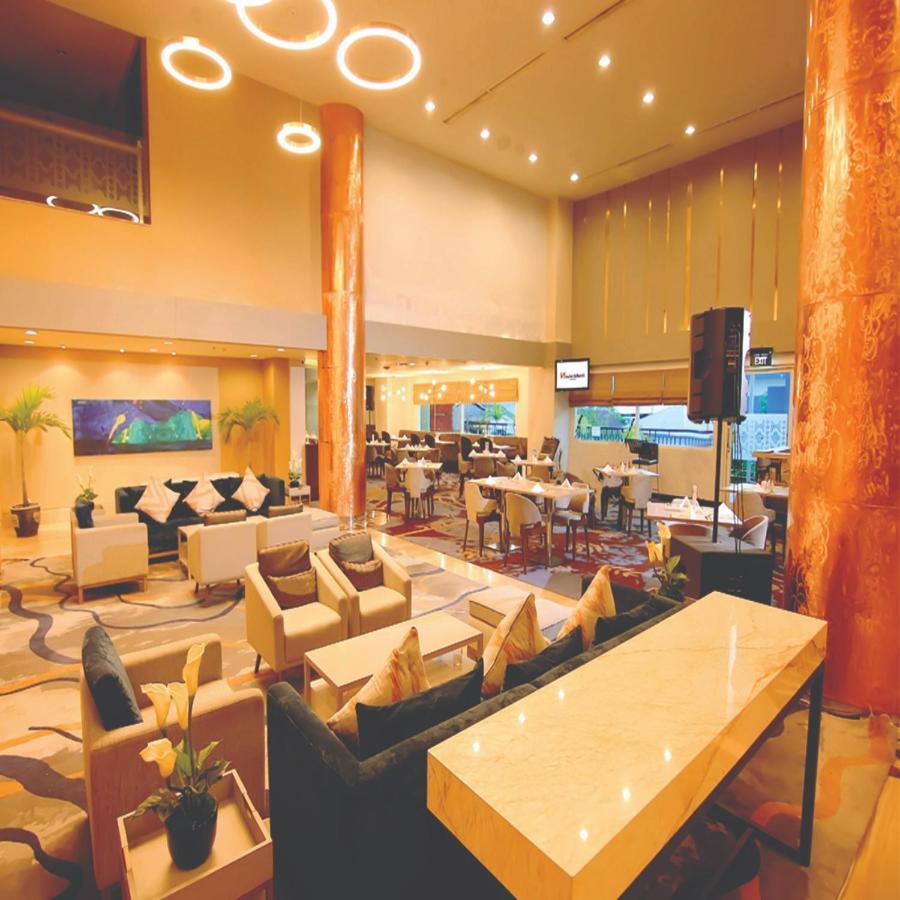 Swiss-Belhotel Ambon Exterior foto