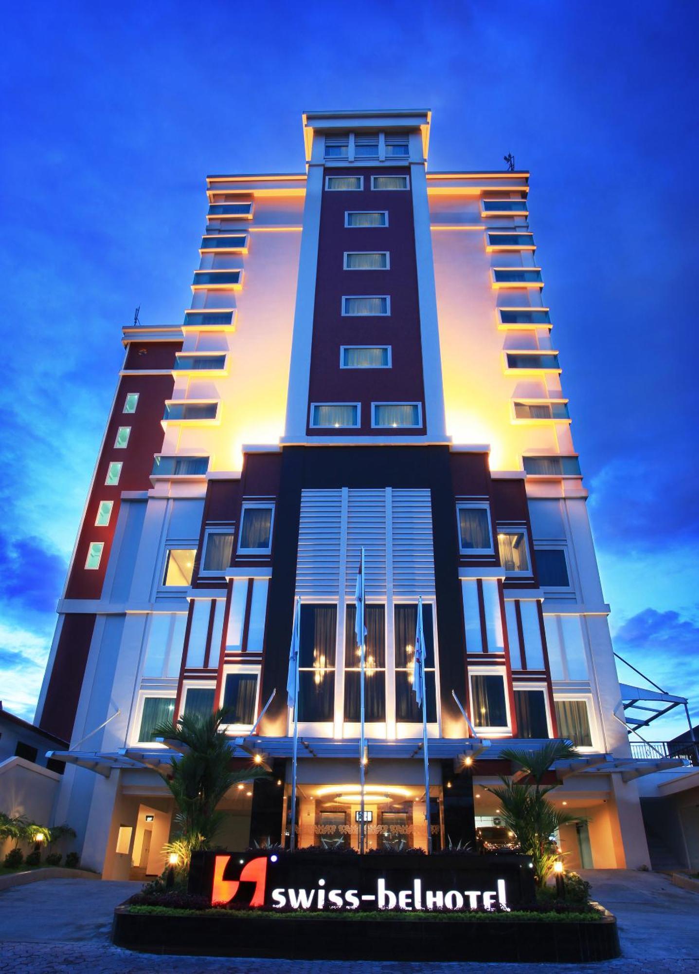 Swiss-Belhotel Ambon Exterior foto