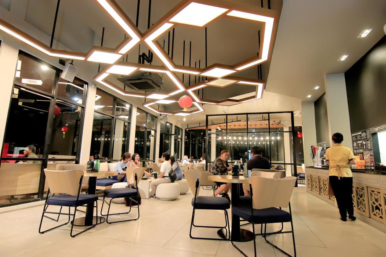 Swiss-Belhotel Ambon Exterior foto